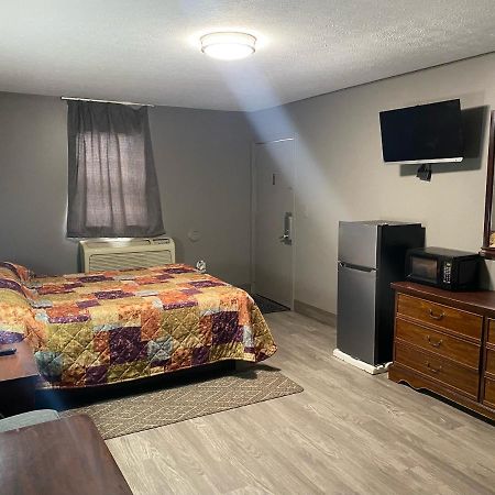 Hoosier Travel Lodge Jeffersonville Bagian luar foto